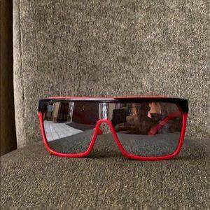 SPY FLYNN Sunglasses. Reflective